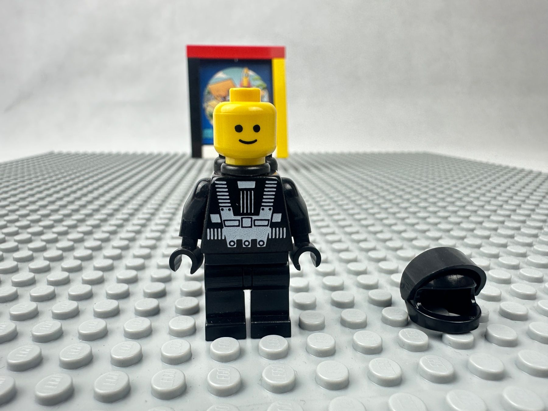 Lego Baukästen: Lego Figur  Space Blacktron I 1 sp001 – Gebraucht aus Kappel SO von MyFunBox 1