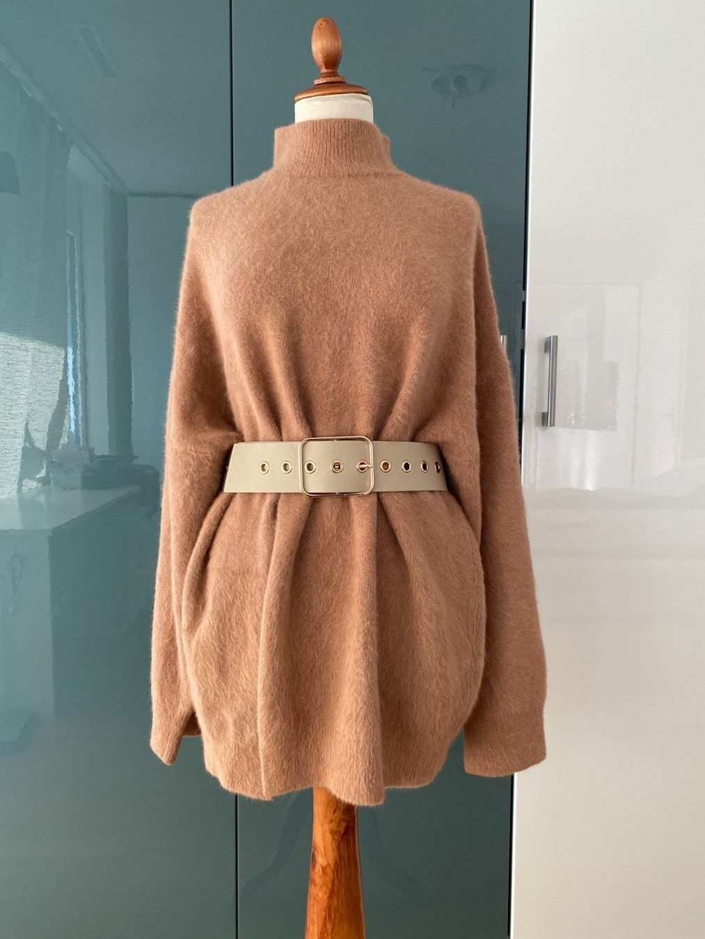 Pullover & Sweatshirts: Elegante Pullover Einheitsgröße hellbrau – Gebraucht aus Duebendorf von Alexandertreyer 3