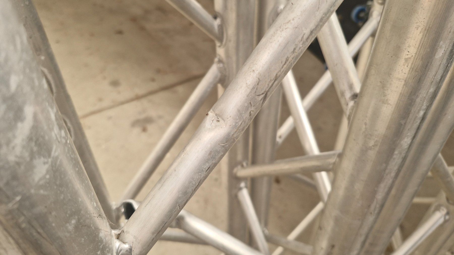 Tralicci: Eurotruss FD-34 gebraucht – Difettoso da Aesch LU venduto da matthiasabt 2