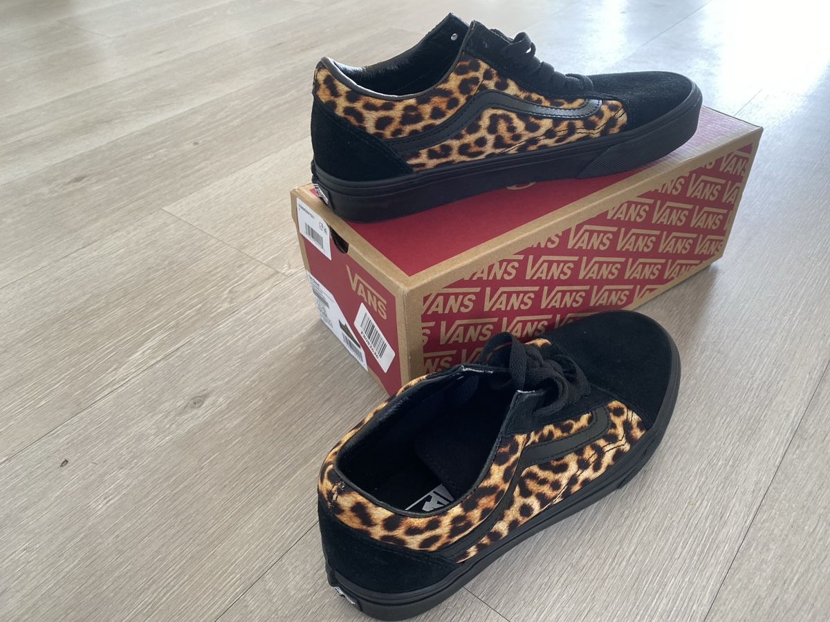 Vans Chaussures femmes: Baskets Vans Old Skool motif léopard neuves – Neuf avec emballage d'origine à Vevey par sasa2008