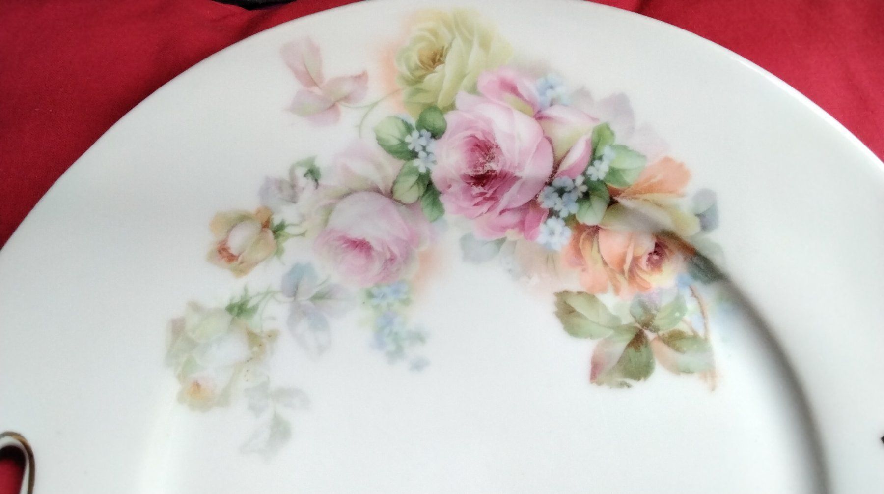 Assiettes: Pressentier Teller "Rosen" – D'occasion à Arlesheim par shopradl 1