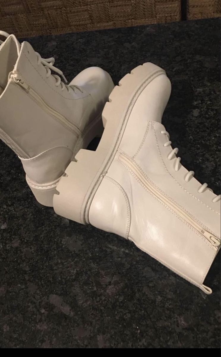 Scarpe da uomo: Boots gr.41 neu  – Nuovo (secondo la descrizione) da Zug venduto da Biki72 3