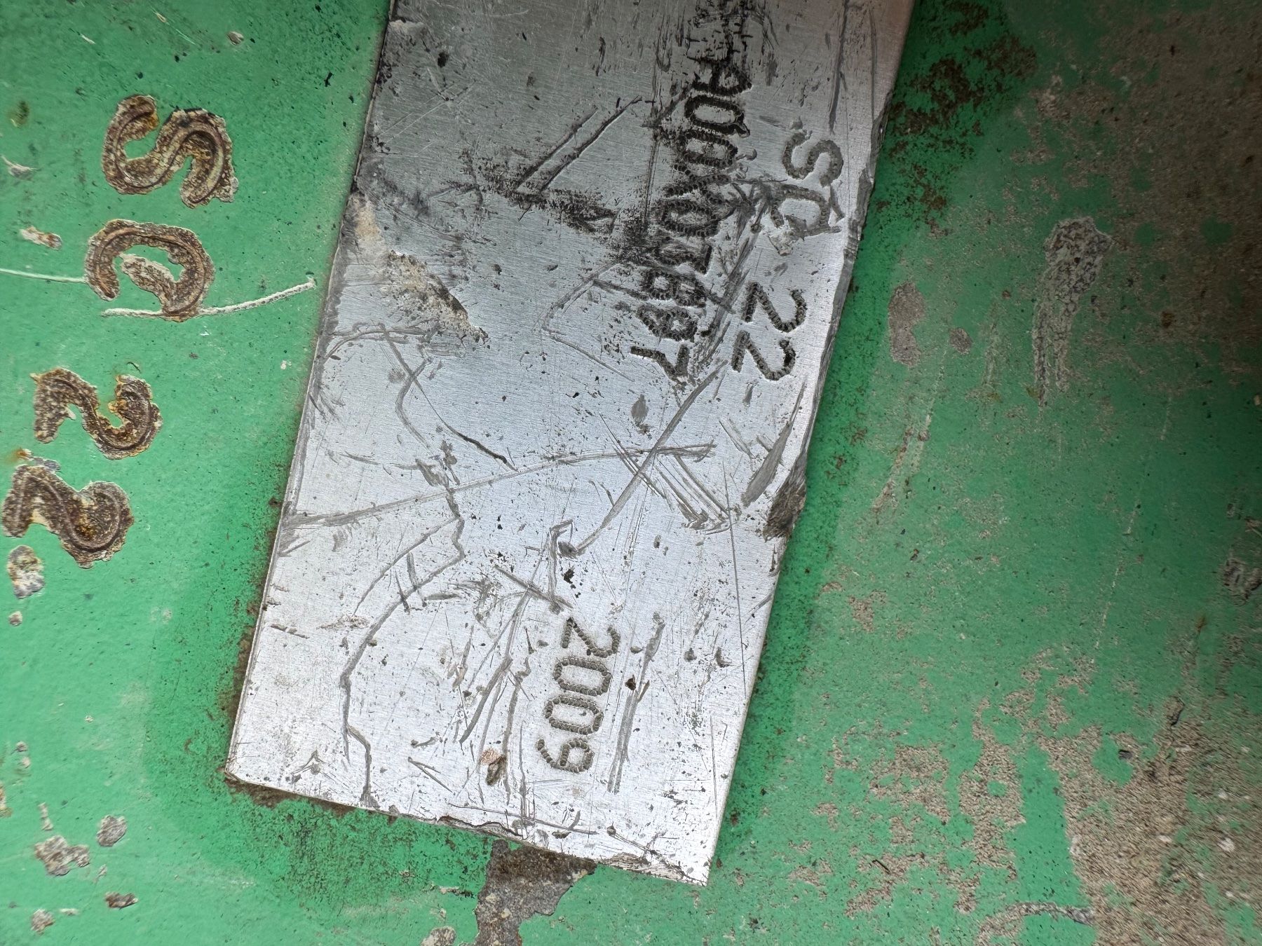 Tous les outils: Abbauhammer Montabert SC22 – D'occasion à Thörishaus par J-Camaro 1