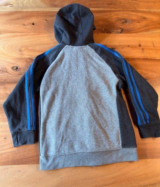 Adidas Maglioni & Felpe: Adidas Pullover Grösse 134/140 – Usato da Lömmenschwil venduto da classico01 2