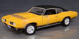1:18 PONTIAC GTO JUDGE 1969 ORANGE/BLACK VINYL ERTL RARE