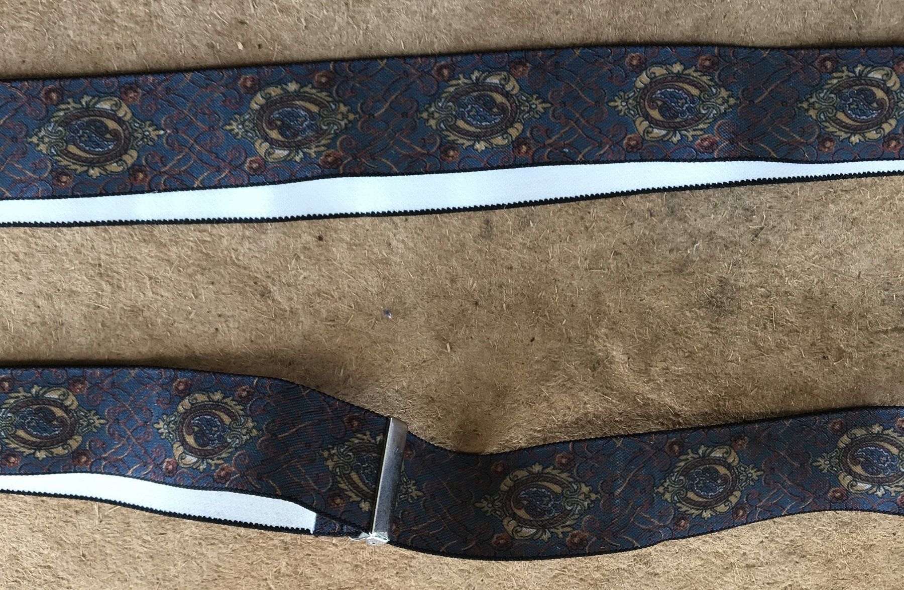 Altro in  Abbigliamento & Accessori: HOSENTRÄGER – Usato da Ostermundigen venduto da Wyatt-Earp 2