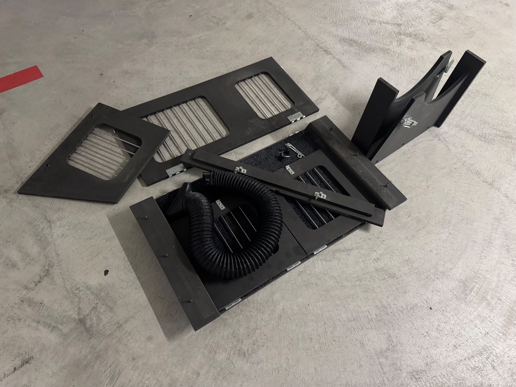 Cucce & Letti: Tesla Model 3 TM3-Hundebox – Usato da Wetzikon ZH venduto da nin_yjd7 9