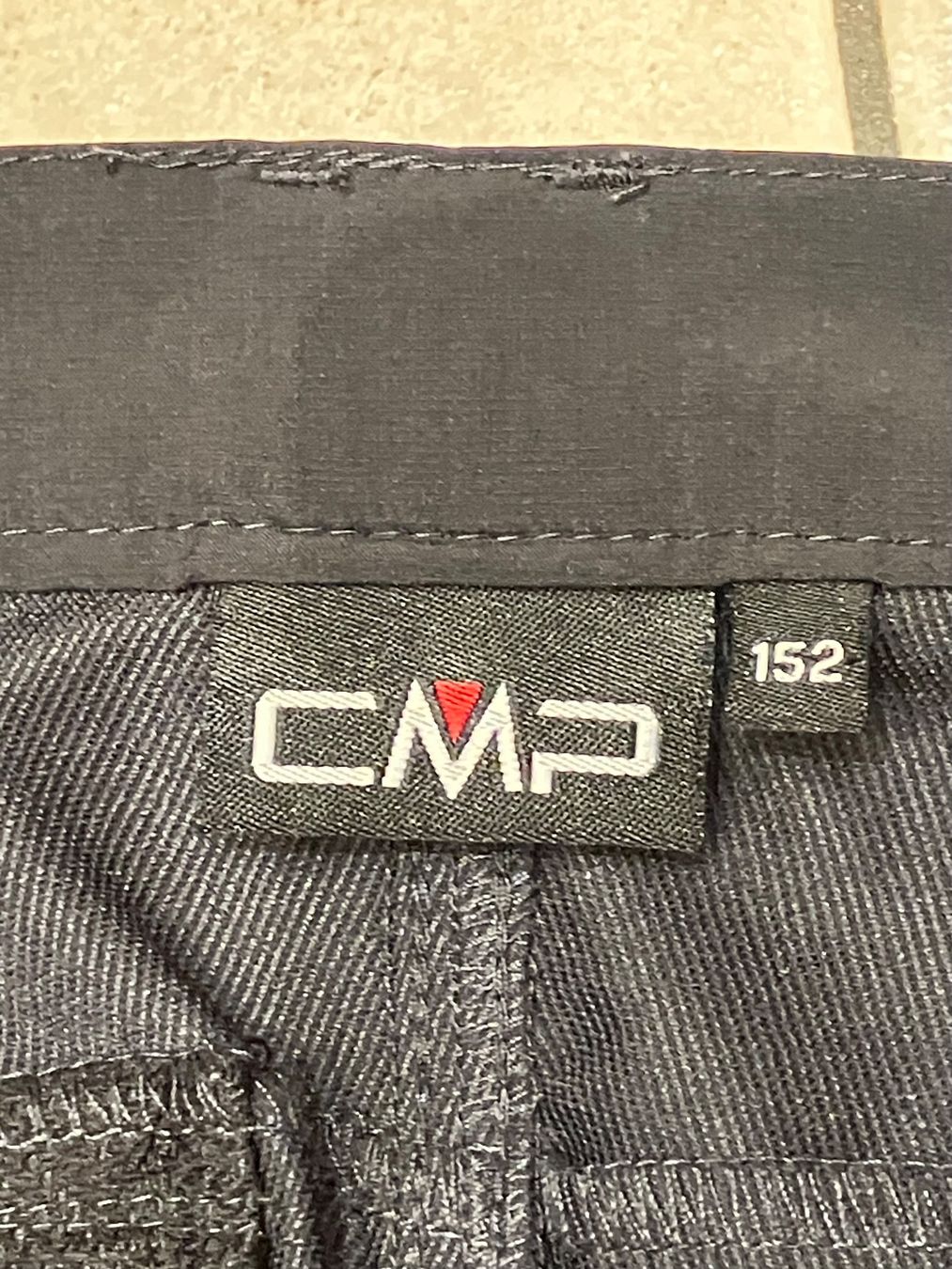 CMP Pantaloni: CMP Zip-Off Hose, Gr. 152, Wanderhosen – Usato da sigriswil venduto da ulme03 1