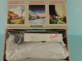 Walthers 2484 Bausatz / 40' Refeer Wood BK Hill