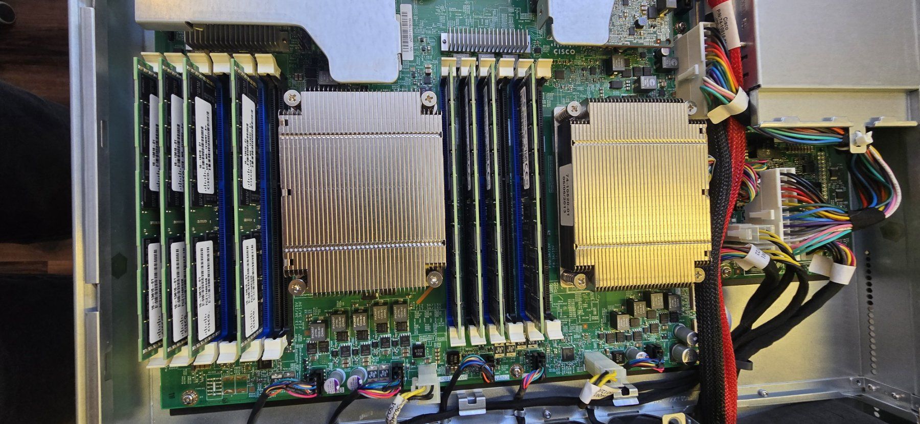 Cisco Server: Cisco UCSC-C220-M3S – Usato da Wolfhausen venduto da exasys 2