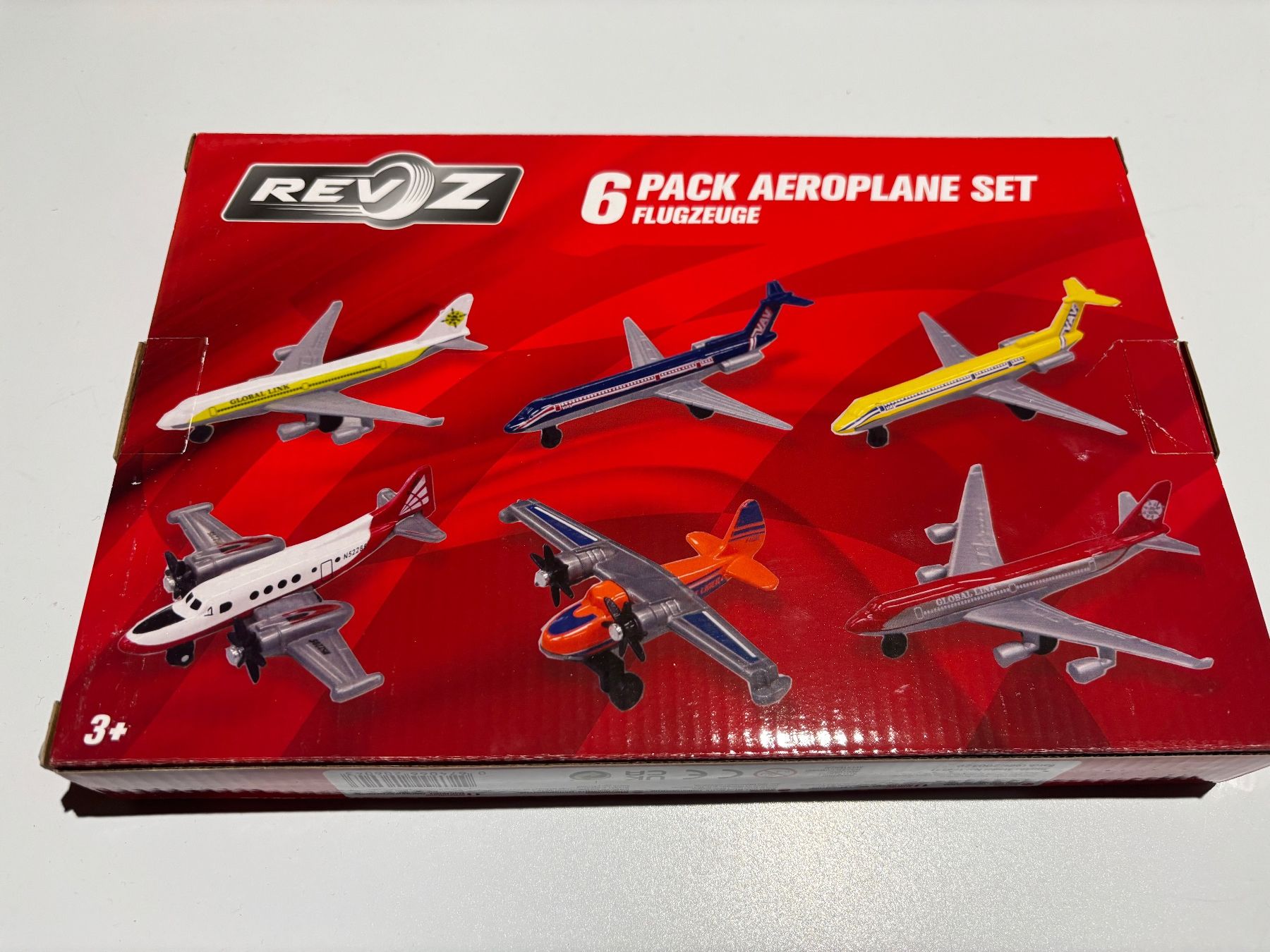 Kits de montage: Modellflugzeuge Set - Revz – D'occasion à Seuzach par SawyerKingwood 2