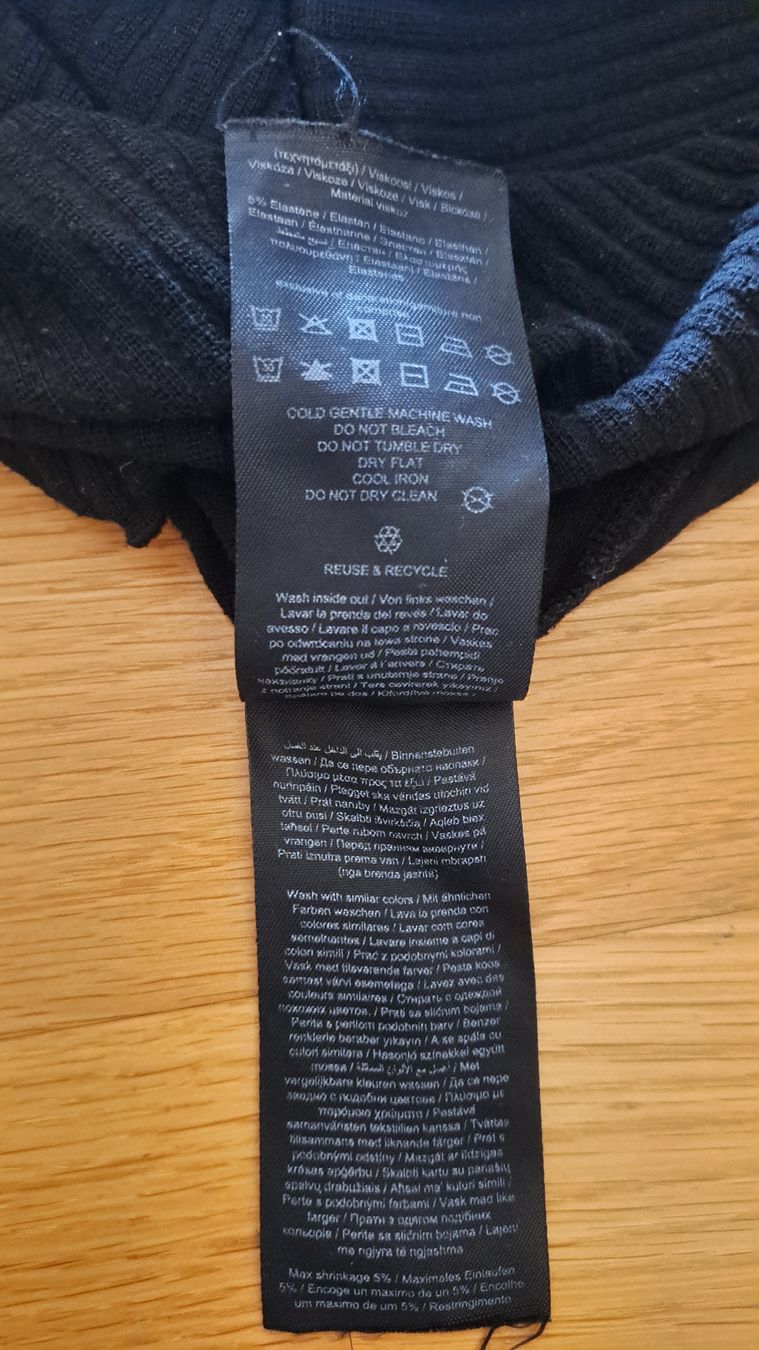 Only Pullover & Sweatshirts: Langarmshirt Only Schwarz XS – Gebraucht aus Seengen von ja6_65wp 4