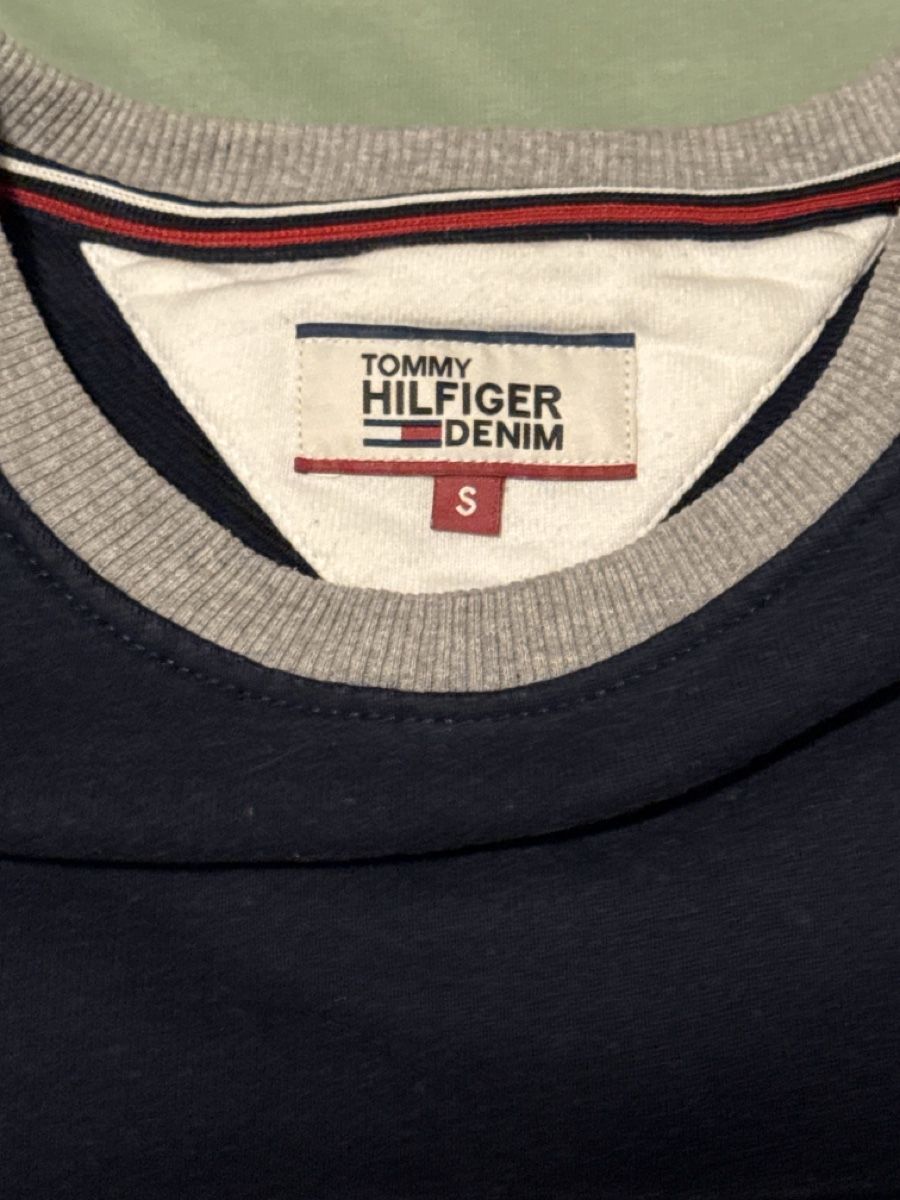Tommy Hilfiger Maglioni & Felpe: Tommy Hilfiger – Usato da Sementina venduto da bru_vpp5 2