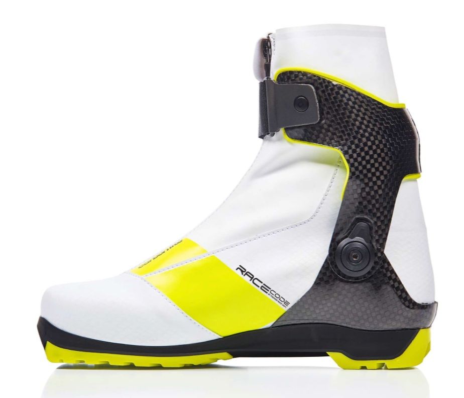 Scarpe da donna: Fischer Carbonlite Skating – Nuovo e nell'imballaggio originale da Pontresina venduto da Bernina_Sport 1