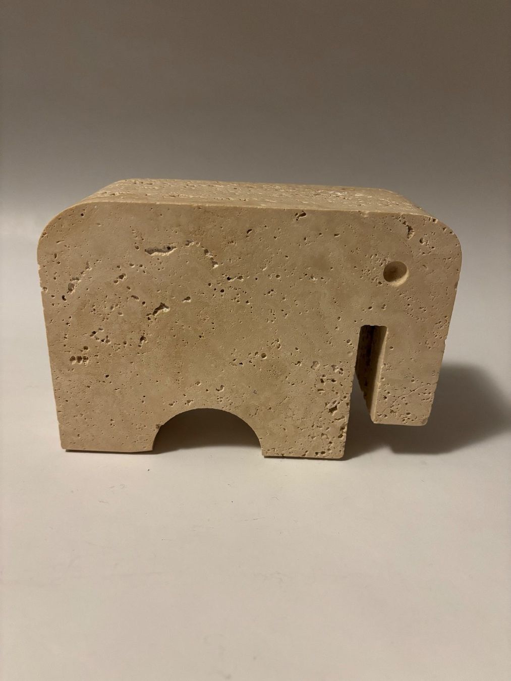 Figuren: Elefant Travertin von Fratelli Mannelli Designklassiker – Gebraucht aus rotkreuz von baudisch 2