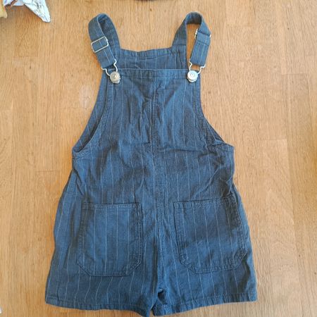 Latzhose Grösse 86