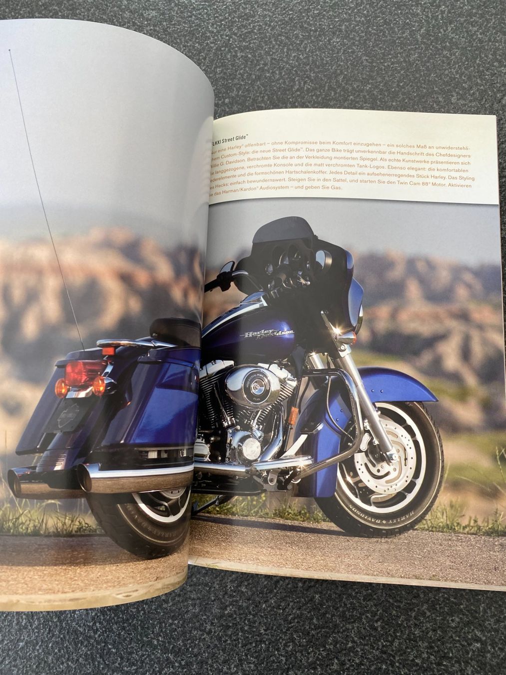Documenti: Harley-Davidson Katalog, Prospekt, Broschüre 2006 – Usato da Niederhasli venduto da Berno