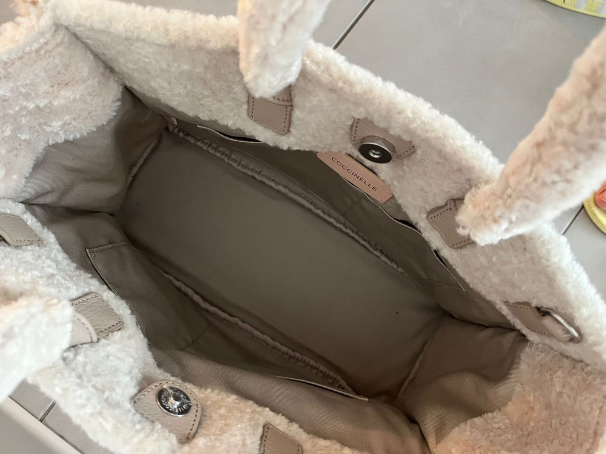 Coccinelle Borse da donna: Handtasche – Nuovo e nell'imballaggio originale da Glis venduto da slavkomajic 1