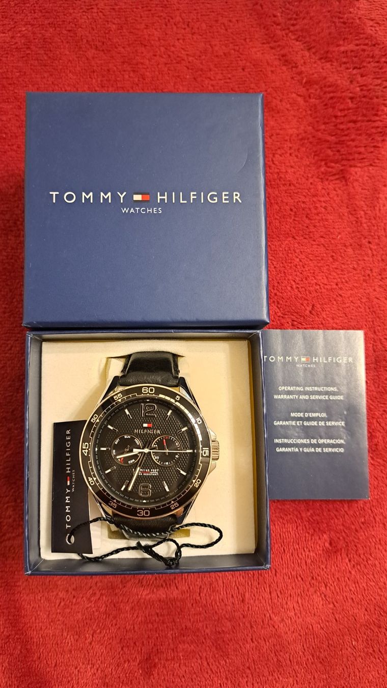 Tommy Hilfiger Uhren: Tommy hilfiger multifonction Erik 46mm, état impeccable – Neu (gemäss Beschreibung) aus Clarens von mig_f5z9 1