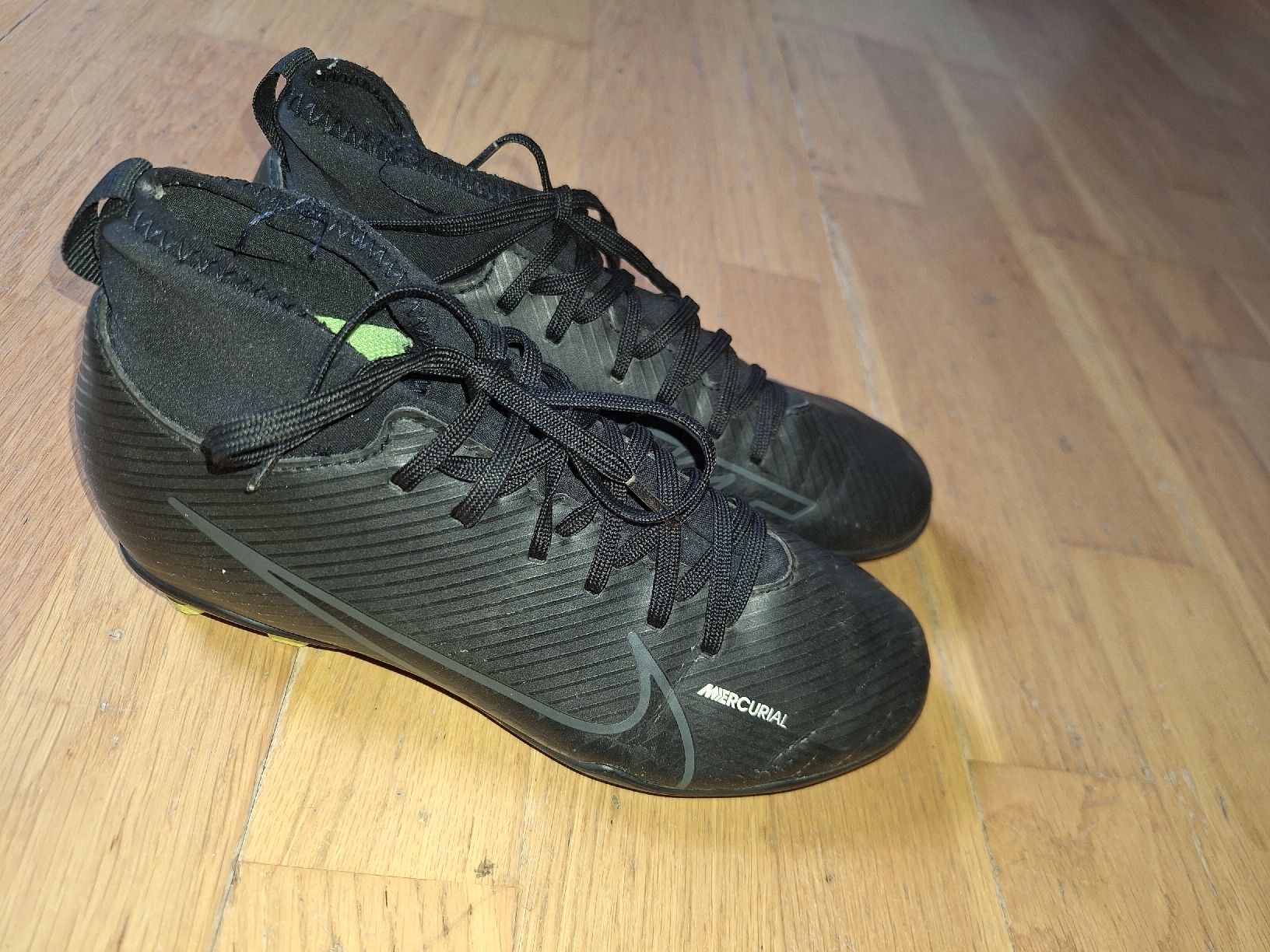 Nike Scarpe per ragazzi: Fussballschuhe Kinder – Usato da Tamins venduto da VW99 1