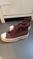 Converse Gr. 40