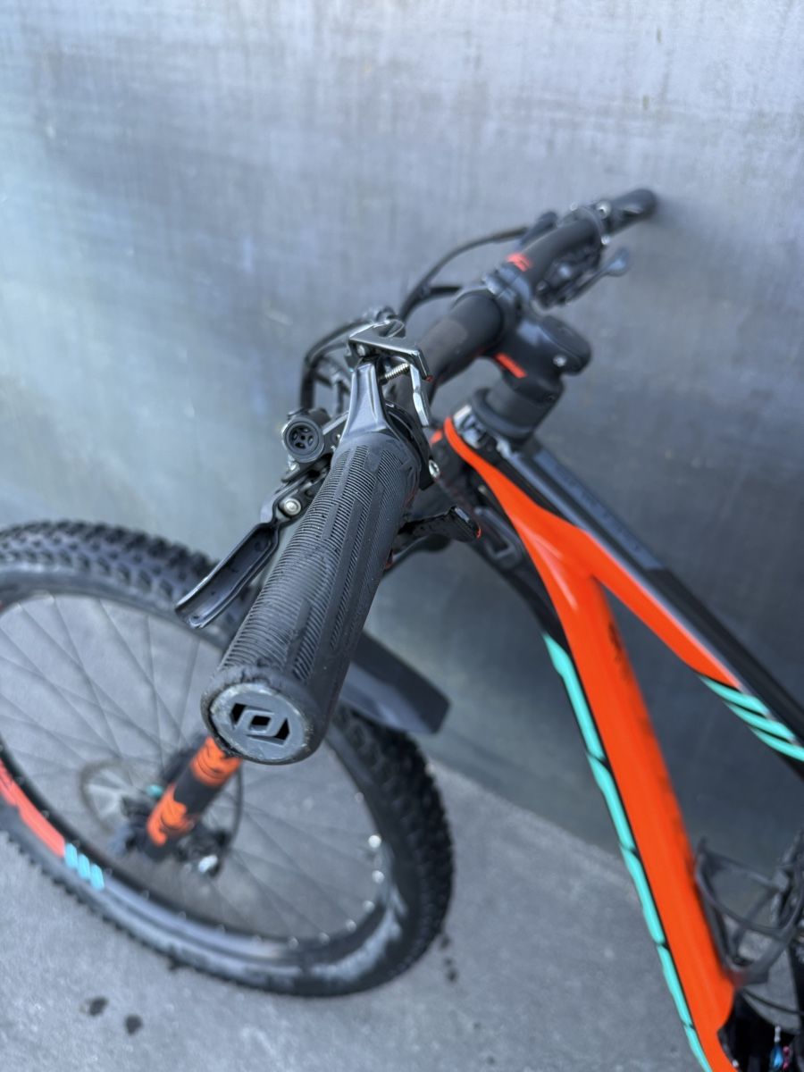 Scott Velos: Fully MTB Scott Genius 730 – Gebraucht aus Bremgarten b. Bern von lea_wj7z 8