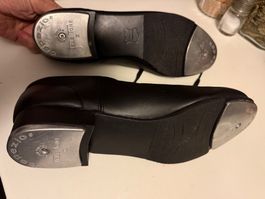 Capezio Tap Shoes - Size 9 New Condition!