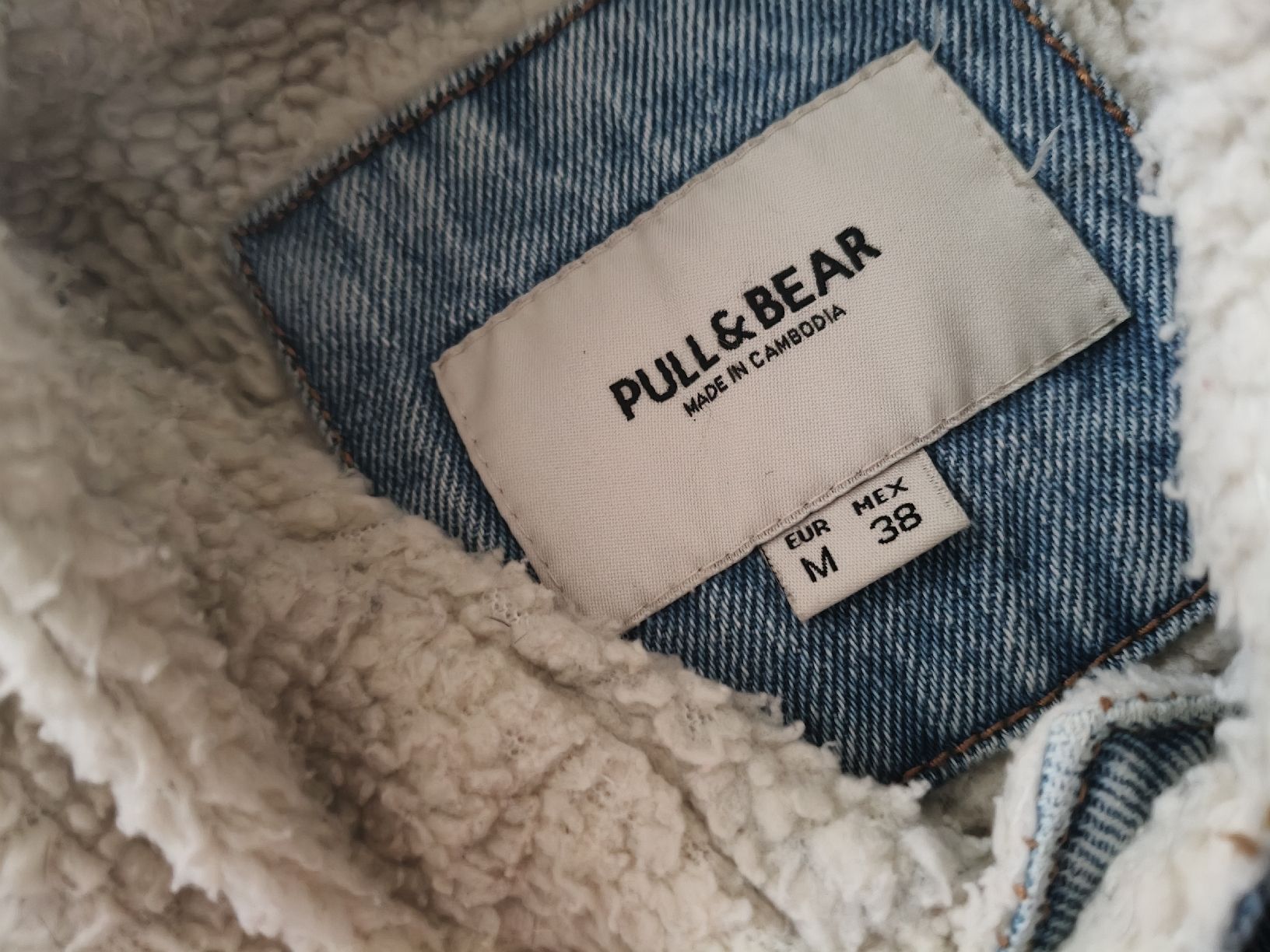 Pull&Bear Giacche: PULL & BEAR Veste en Jeans Fourrée Taille M – Usato da Crassier venduto da Sodomaniak 2