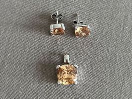 Set Ohrstecker und Anhänger in Silber /Zirkonia