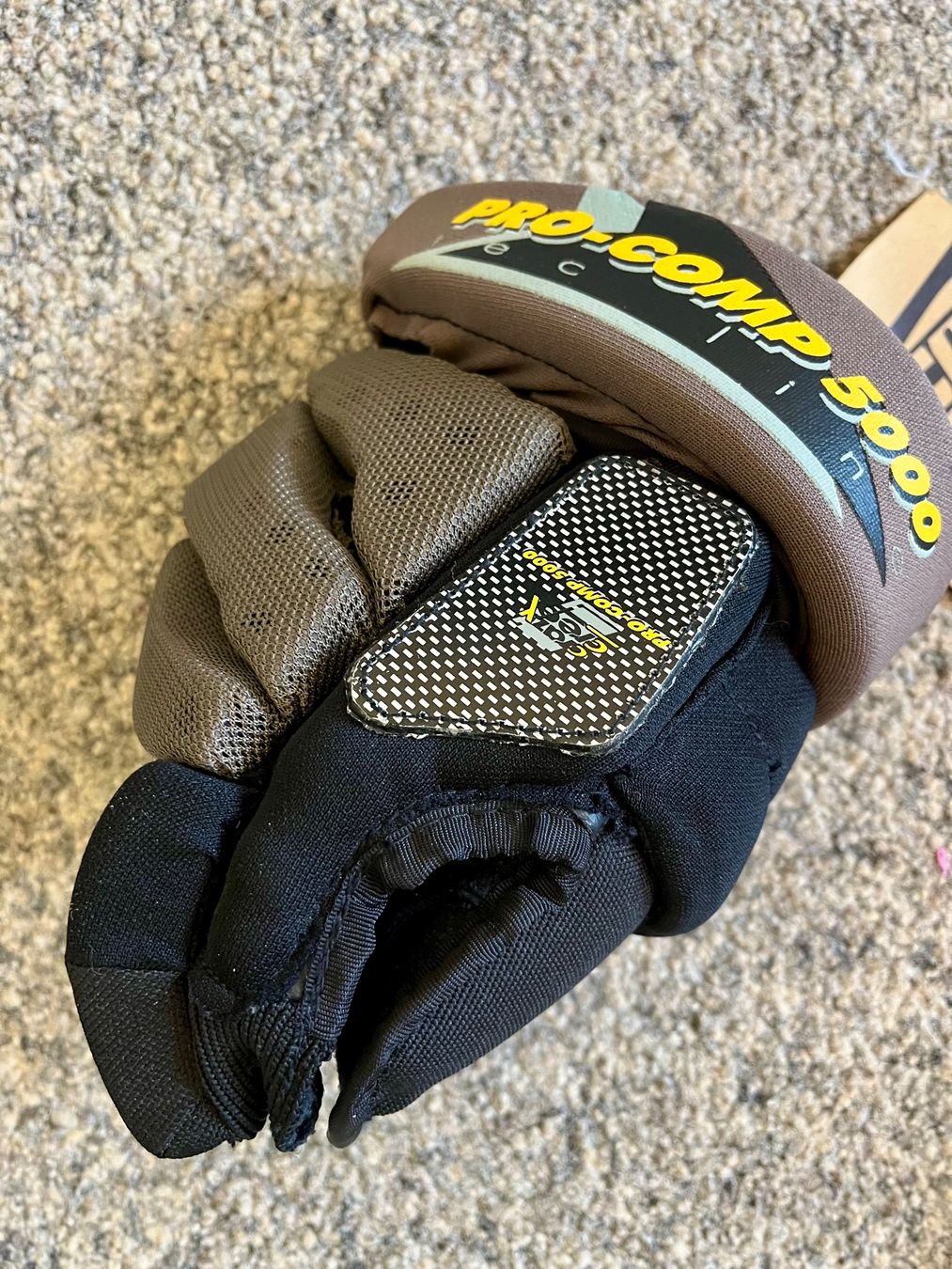 Pattini in linea & Pattini a rotelle: CC Pro Comp 5000 - Streethockey-Handschuhe Gr.7/S NEU!! – Nuovo e nell'imballaggio originale da Adliswil venduto da vette56 4