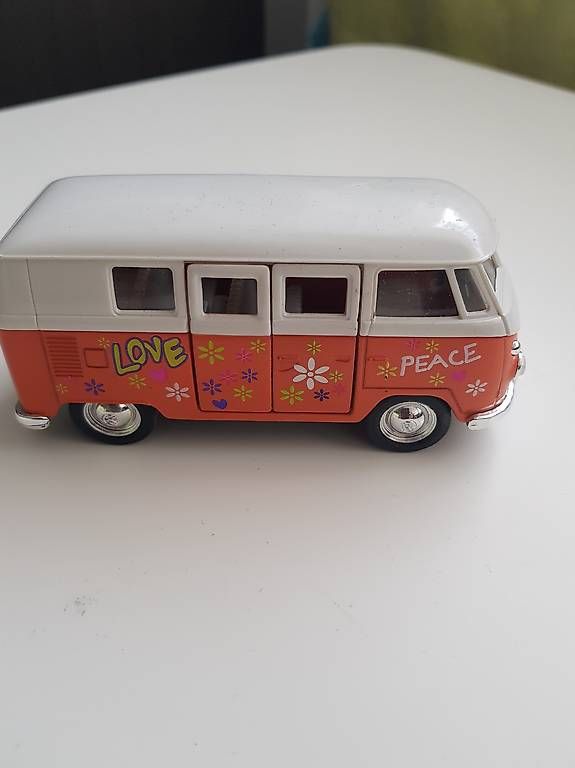Volkswagen Modellini d'auto: VW T1 Hippiebus Metall. Gr.11cm – Usato da Port venduto da sold54 1