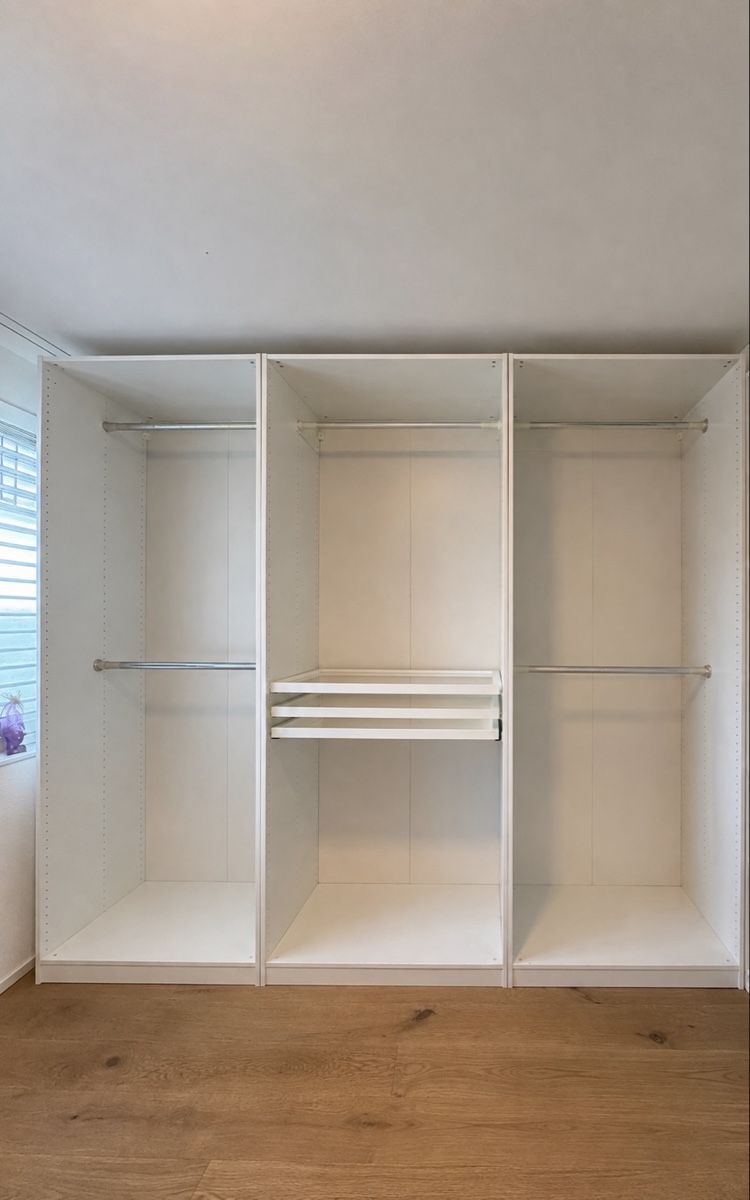 Ikea Armoires: SCHNÄPPCHEN Ikea Kleiderschrank – D'occasion à Gossau SG par kat_kz86 3