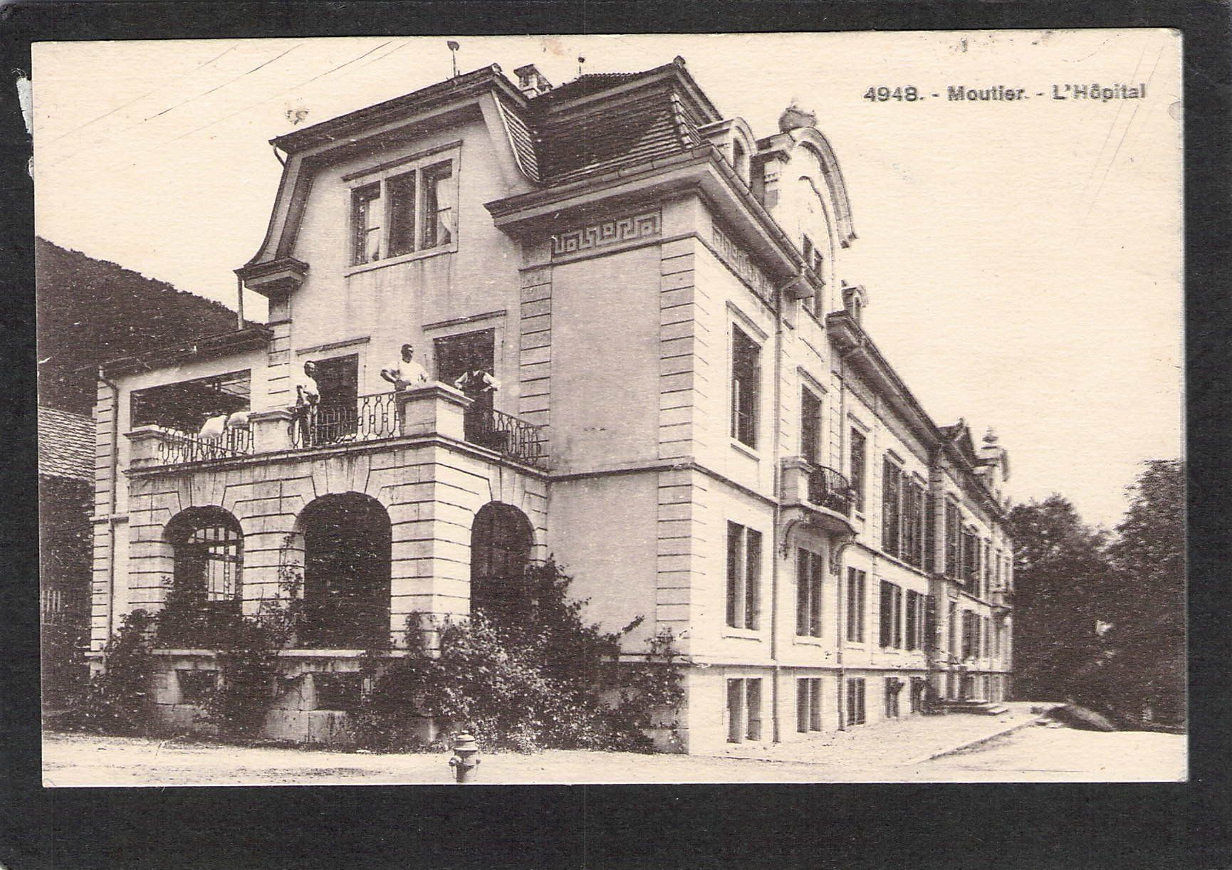 Cartoline postali: Moutier, L'Hôspital – Usato da Reichenburg venduto da ibiza18