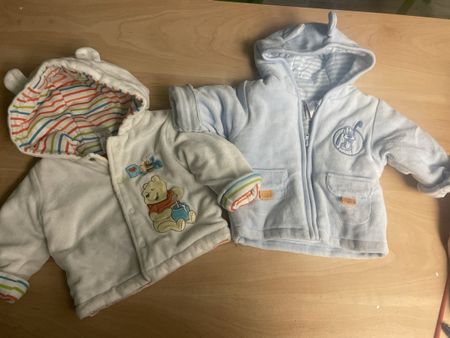 2 Baby Plüsch Jacken Disney C&A Gr.62 