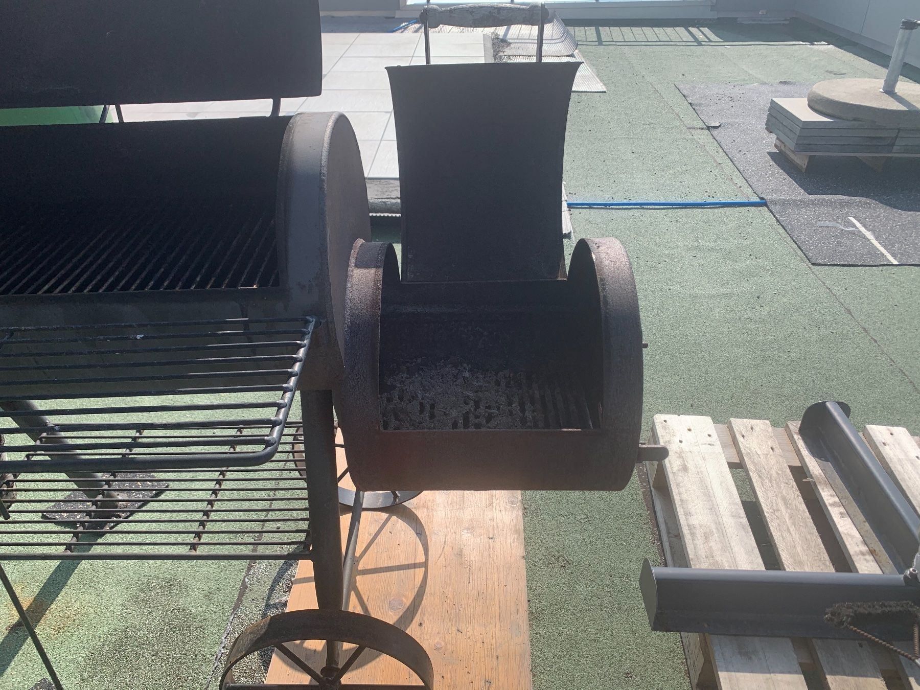 Griglie: Barbecue Smoker FireKING George – Usato da Häggenschwil venduto da Alkuko 2