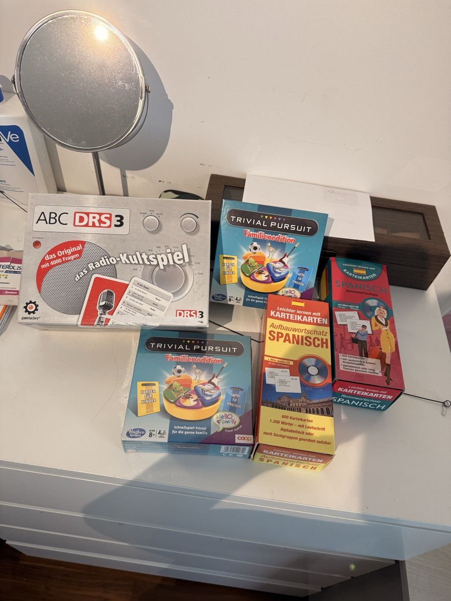 Jeux: Spiele- & Spanisch-Lernset – D'occasion à Zürich par kei_cff8