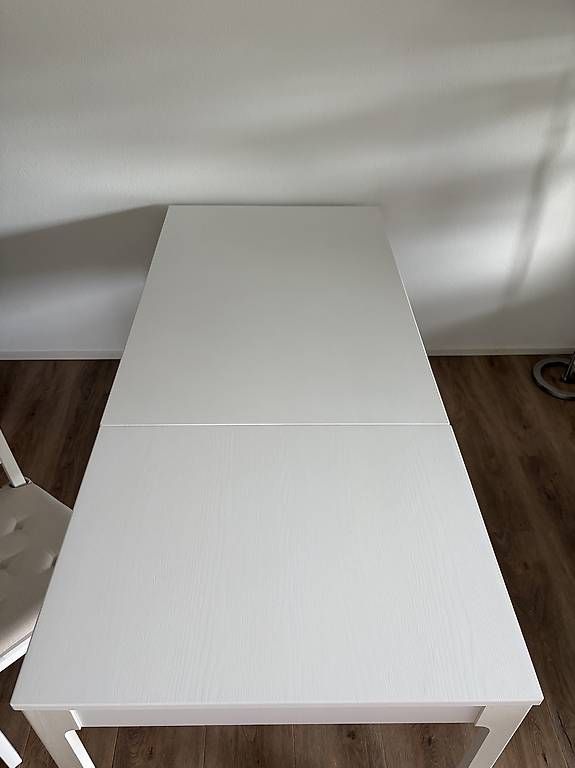 Ikea Tische: Weisser Tisch – Gebraucht aus Fällanden von sab_8768 2