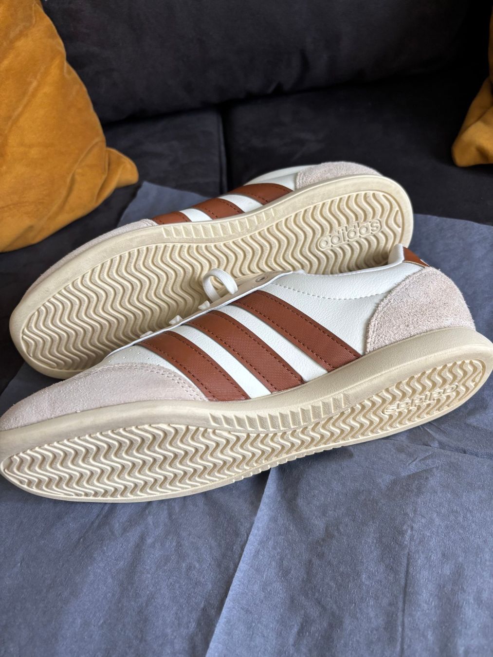 Adidas Chaussures femmes: ADIDAS CLOUDFOAM Sneaker – Neuf (Voir description) à Merishausen par yourdream 3
