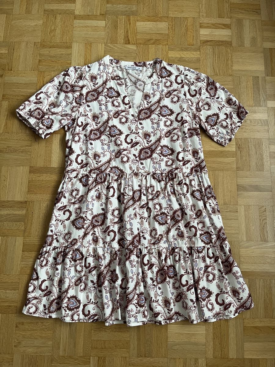 Vestiti: Woolworths Kleid Gr. M Paisley-Muster – Usato da Zürich venduto da Kleanthy 5