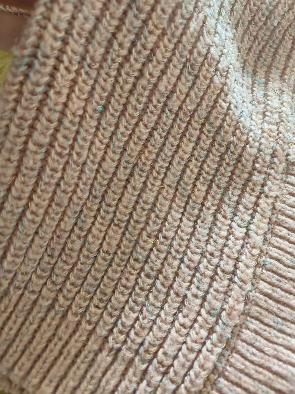 Pulls et sweat-shirts: Mädchen Strickpullover ,Gr.128 – D'occasion à Oftringen par joa_bbm2 1