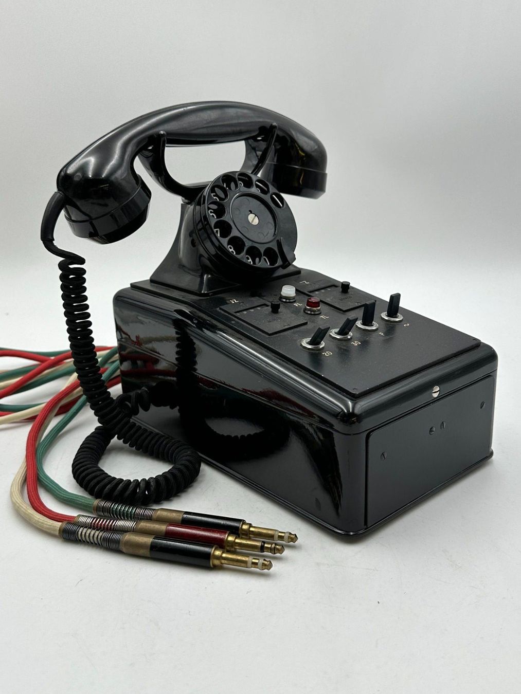 Telefoni: Sammlerobjekt Linienwähler, antikes Telefon, Kommunikation – Usato da Luzern venduto da Lager6640 1