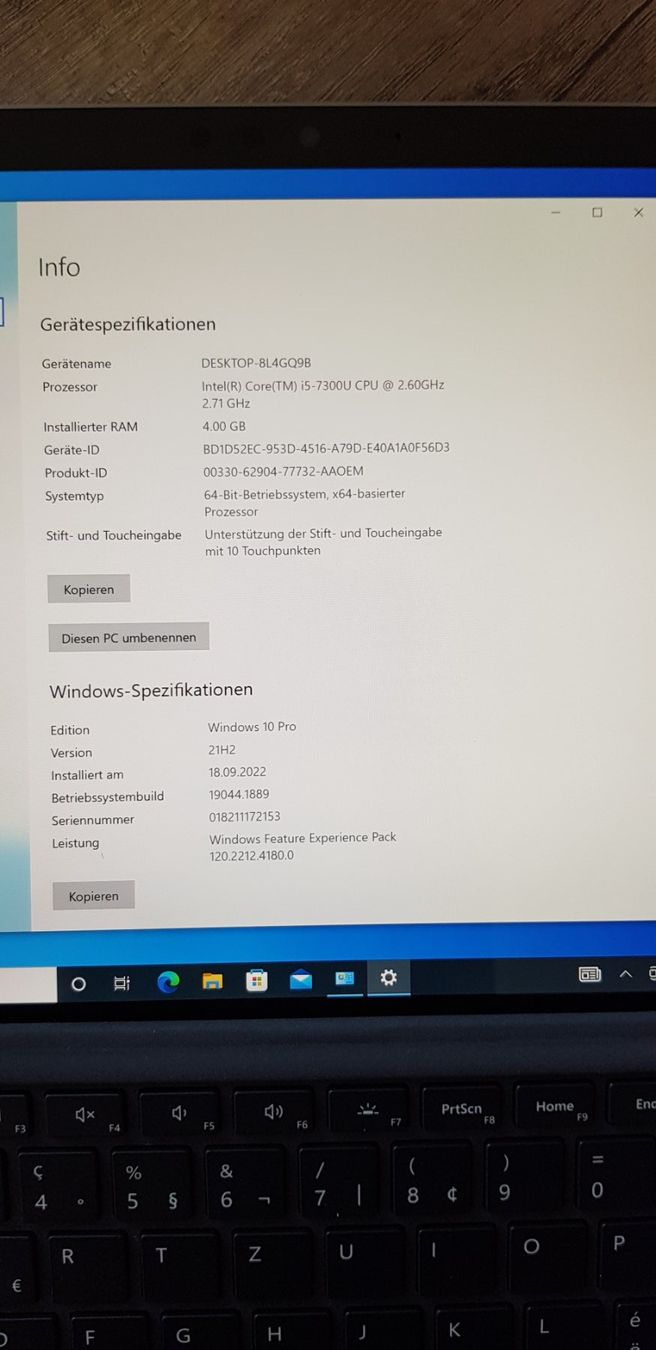 Microsoft Notebook: Microsoft Surface Pro 1796 – Usato da Zürich venduto da fiat72 7