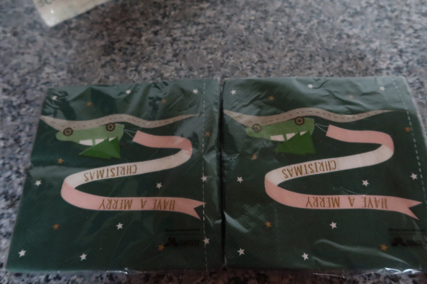 Serviettes: 2 Pack Servietten – Neuf avec emballage d'origine à Täuffelen par Cindybussy