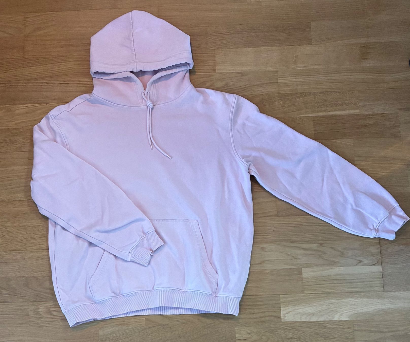 Maglioni & Felpe: Rosa Hoodie – Usato da Wettingen venduto da mel_2thb