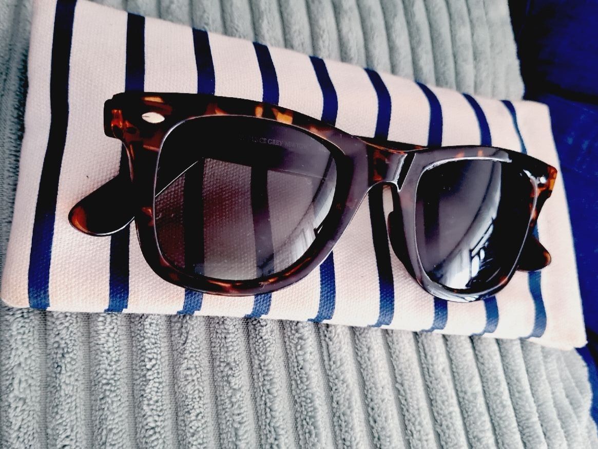 Brillen & Gläser: Sonnenbrille von Lawrence Grey – Neu (gemäss Beschreibung) aus Lengnau BE von zebra-jonny 1