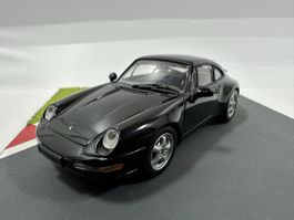 Porsche 911 (993) Carrera 1:43, schwarz, MINICHAMPS 