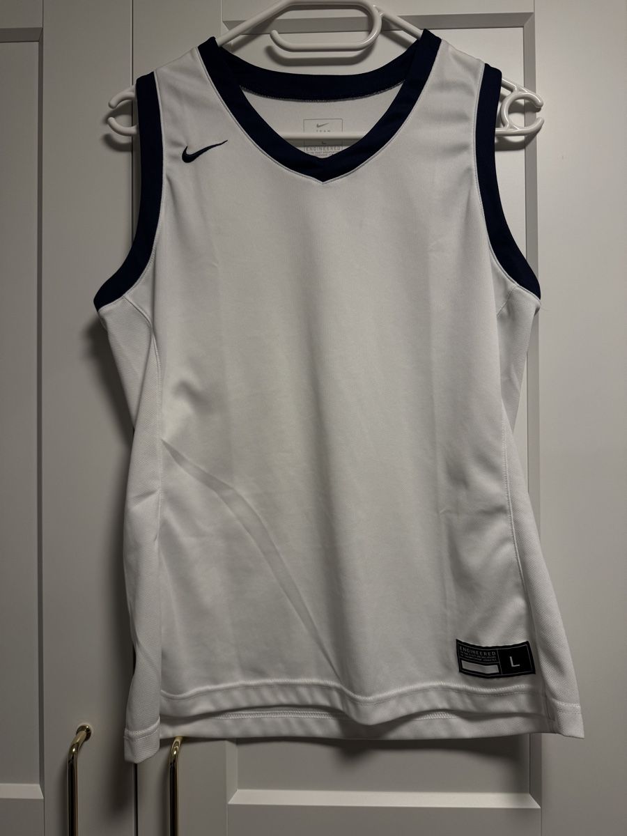 Nike Canottiere & Pantaloni: Nike Dri-FIT Team Jersey, Grösse L – Nuovo (secondo la descrizione) da Buchrain venduto da Babyblau777