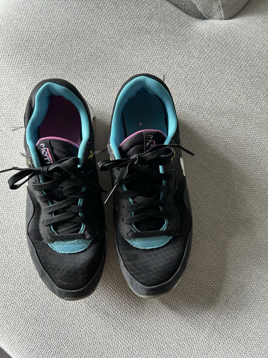 Nike Scarpe da uomo: Basket Nike Air Max – Usato da Muraz (Collombey) venduto da Jul_ff