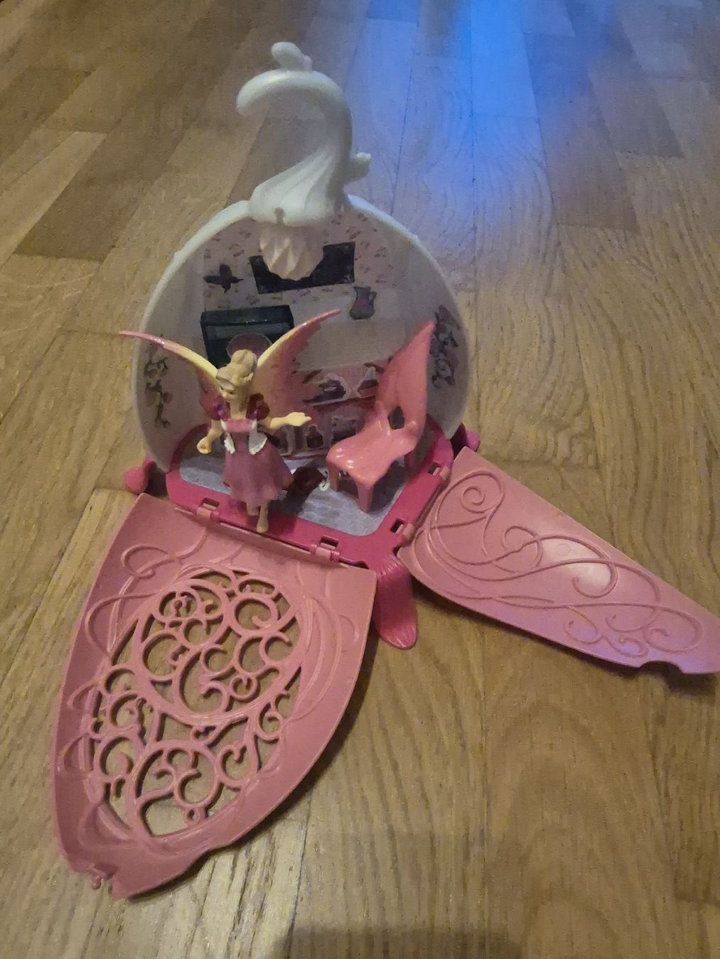 Schleich Spielzeuge: Bayala fairy tale house – Gebraucht aus Basel von and_zvv7 1