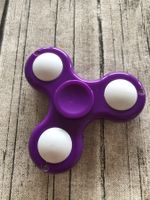 Finger Spinner mit LED Licht, Lila